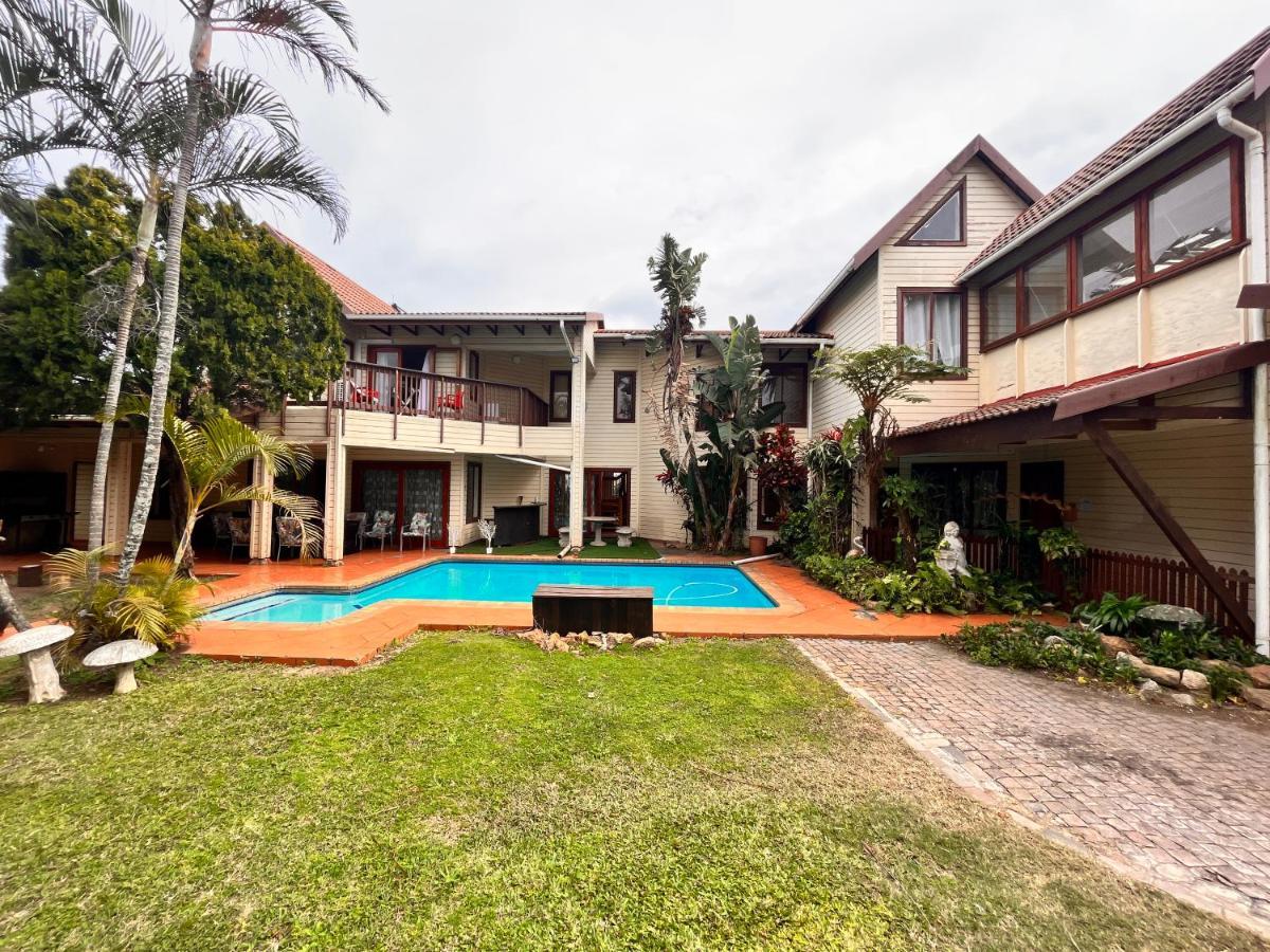 The Wood House Otel Empangeni Dış mekan fotoğraf