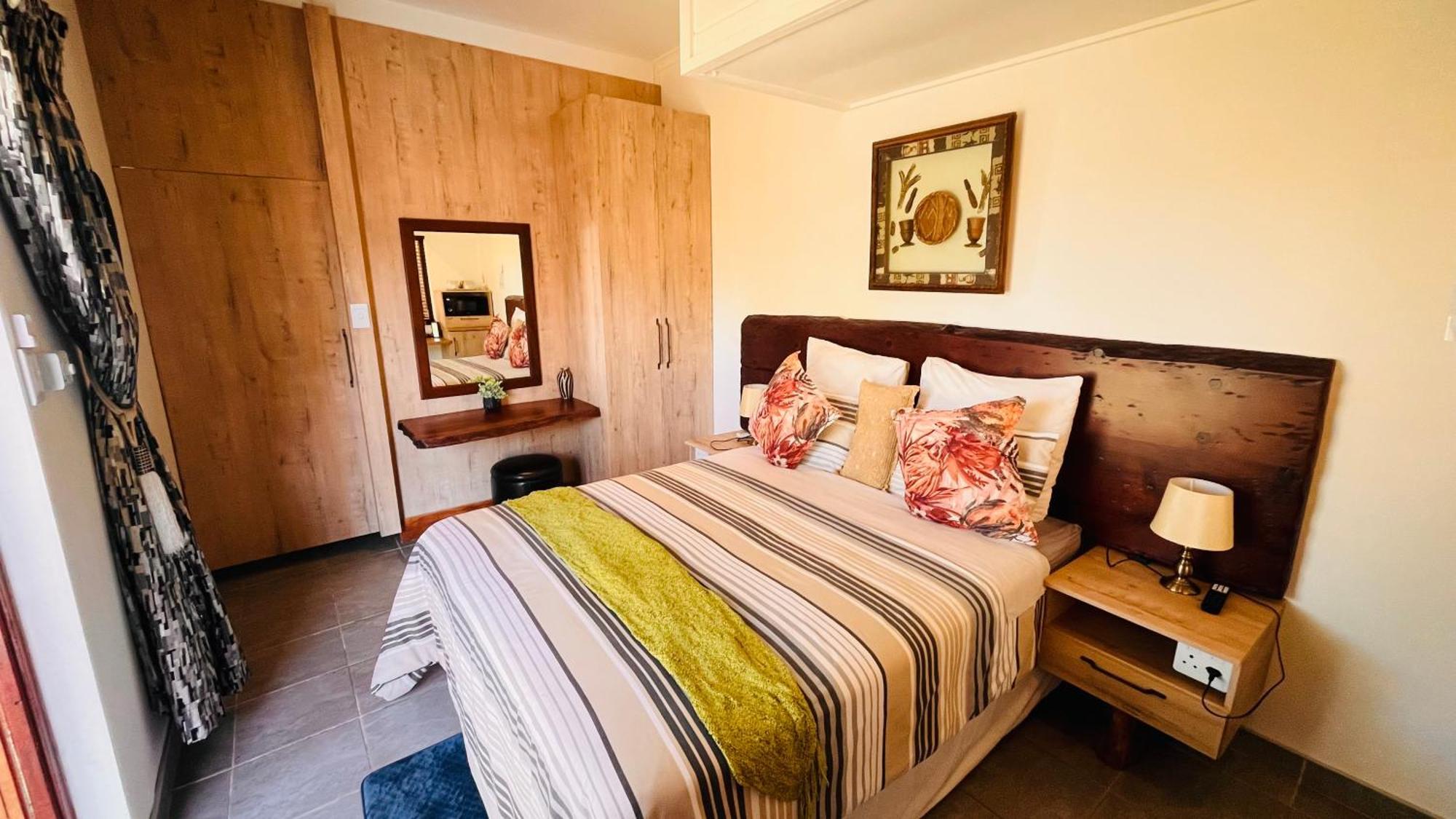 The Wood House Otel Empangeni Dış mekan fotoğraf