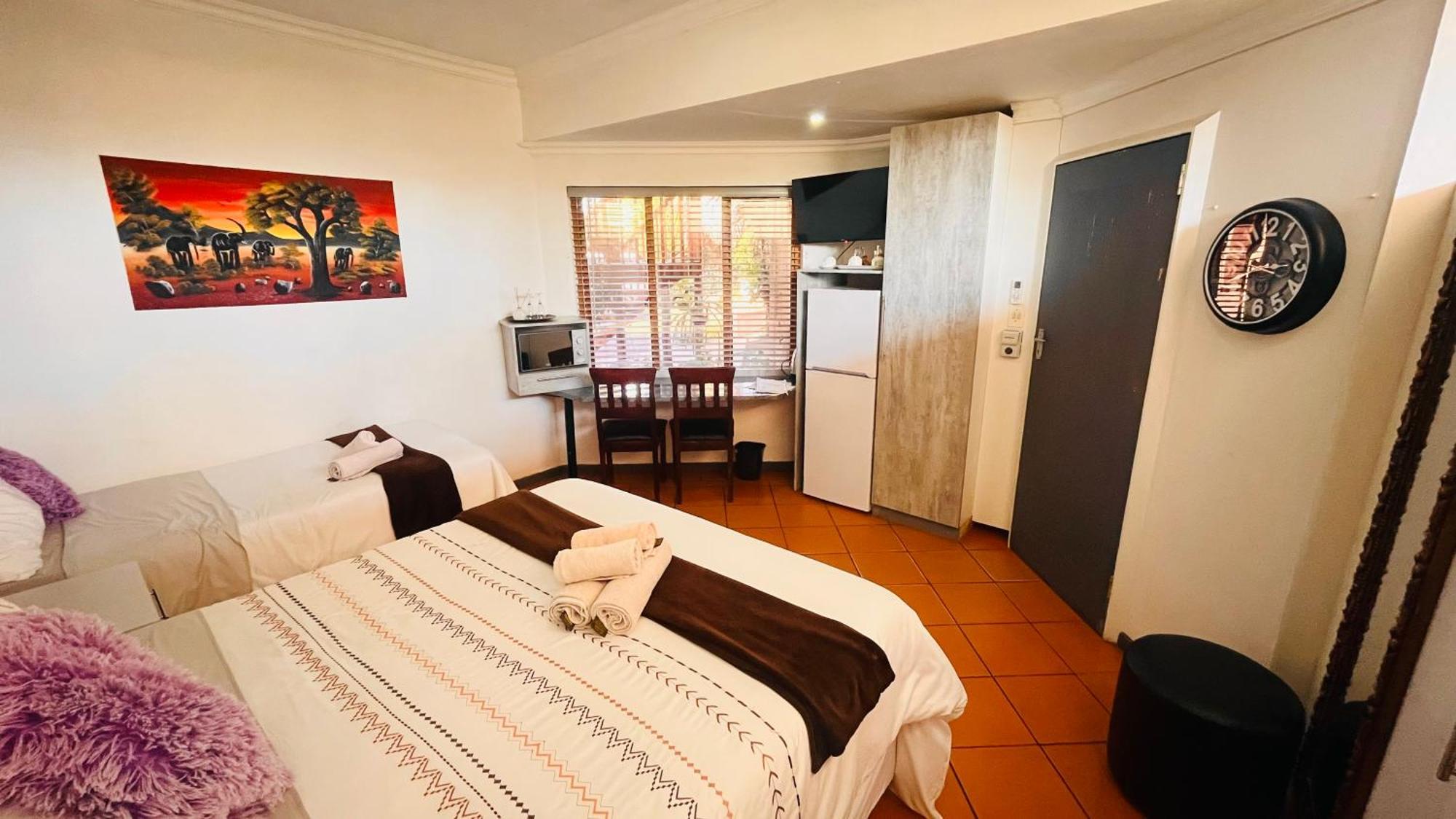 The Wood House Otel Empangeni Dış mekan fotoğraf