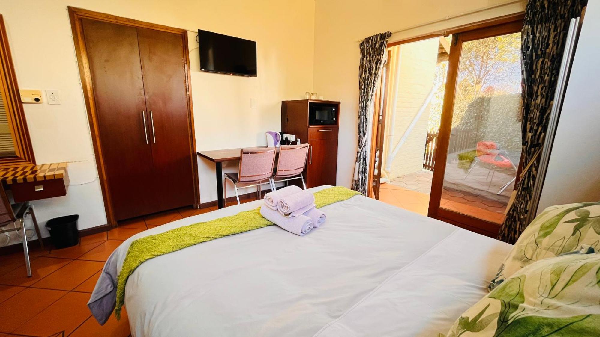 The Wood House Otel Empangeni Dış mekan fotoğraf